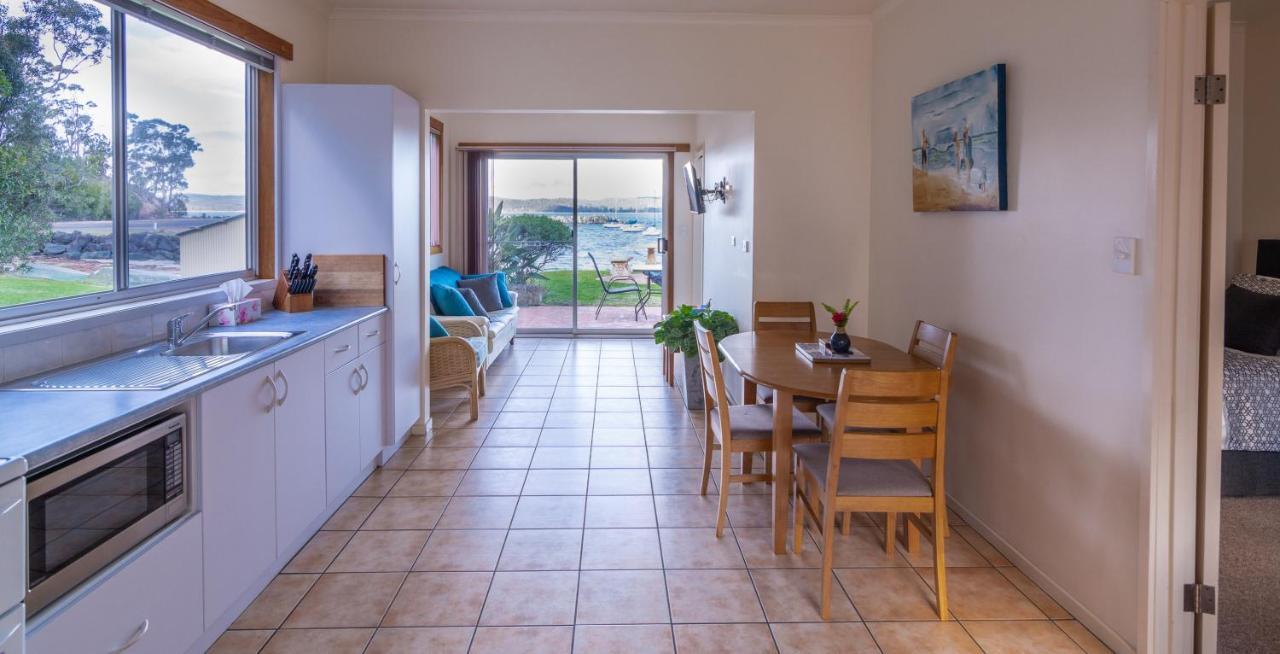 Quarantine Bay Beach Cottages Eden Buitenkant foto
